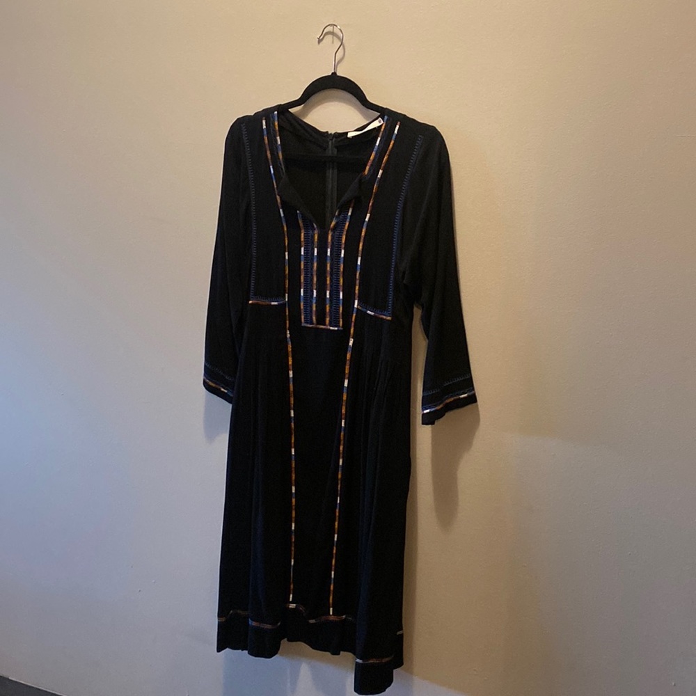 Beautiful flowing black dress with gorgeous embroidery work.